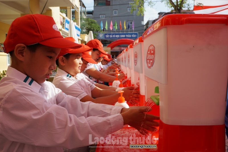 Nâng cao hiểu biết về tài nguyên nước cho học sinh Thủ đô