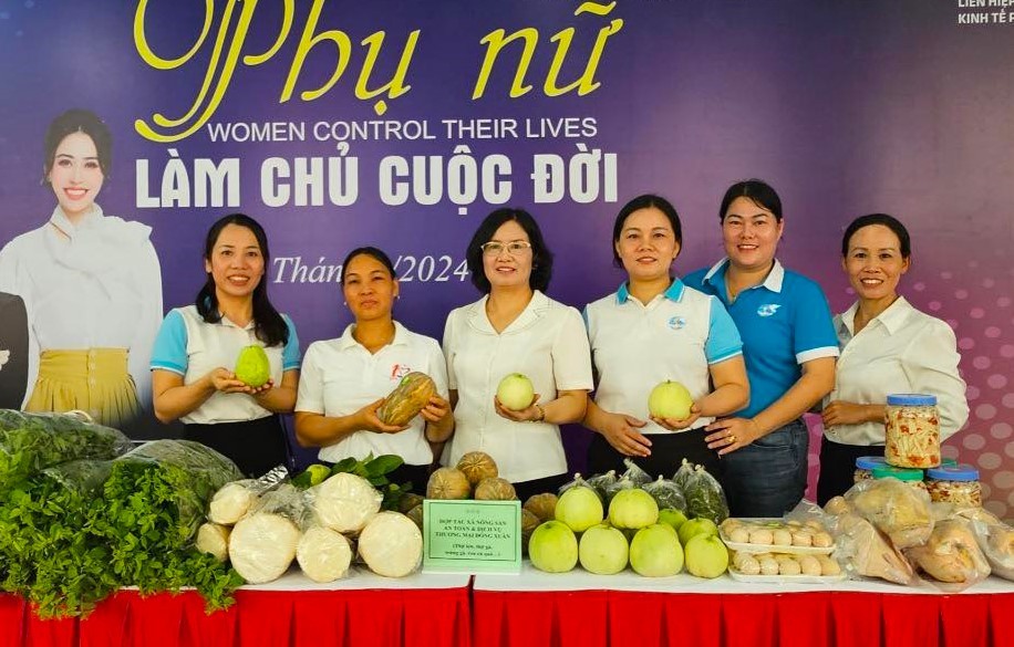 Phát huy vai trò của phụ nữ trong sản xuất kinh doanh nông sản