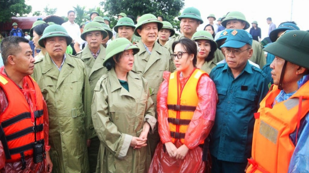 Thiên tai - chính quyền và nhân dân