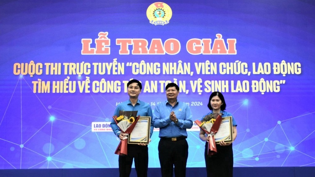 LĐLĐ thành phố Hà Nội đứng thứ hai về số người thi trực tuyến tìm hiểu về An toàn, vệ sinh game bài uy tín
