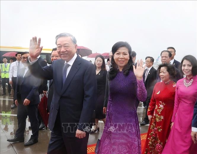 Tổng Bí thư, Chủ tịch nước Tô Lâm và Phu nhân thăm cấp Nhà nước tới Cộng hòa Nhân dân Trung Hoa