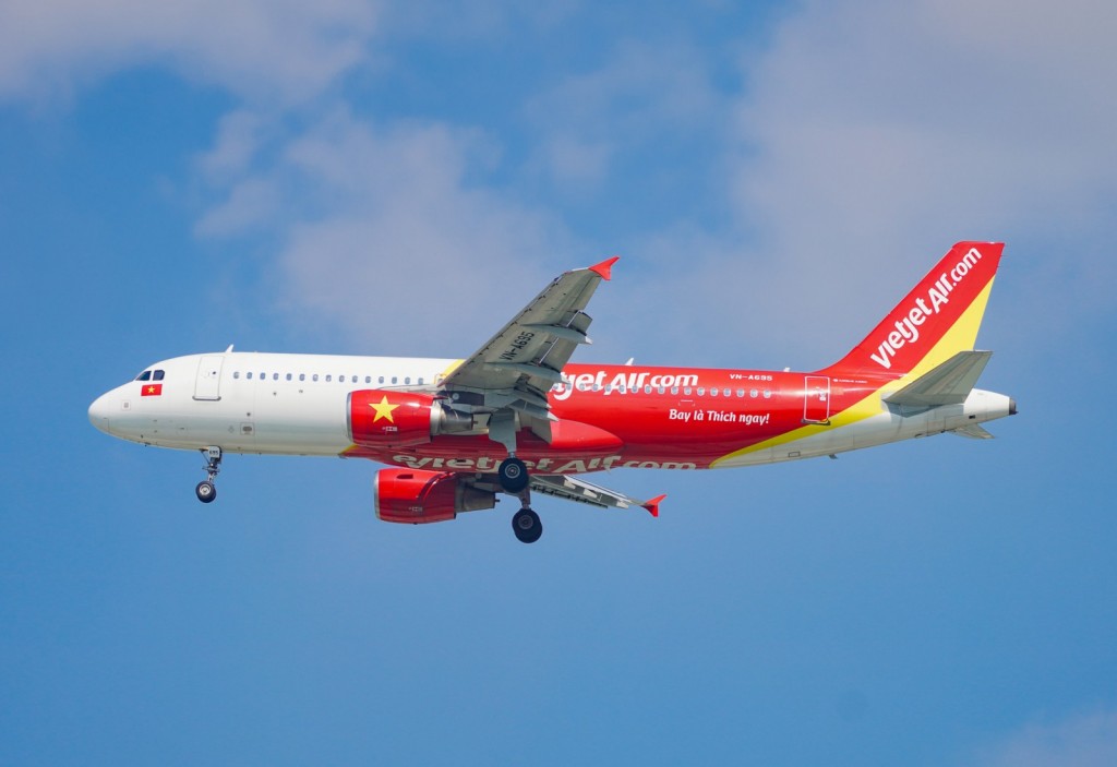 Tri ân khách hàng, Vietjet khuyến mãi giảm 20% vé Eco suốt tháng