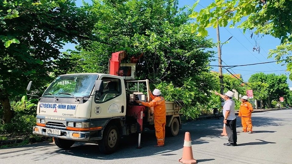 Bảo đảm thông tin liên lạc cho hơn 32 triệu thuê bao trong bão số 3