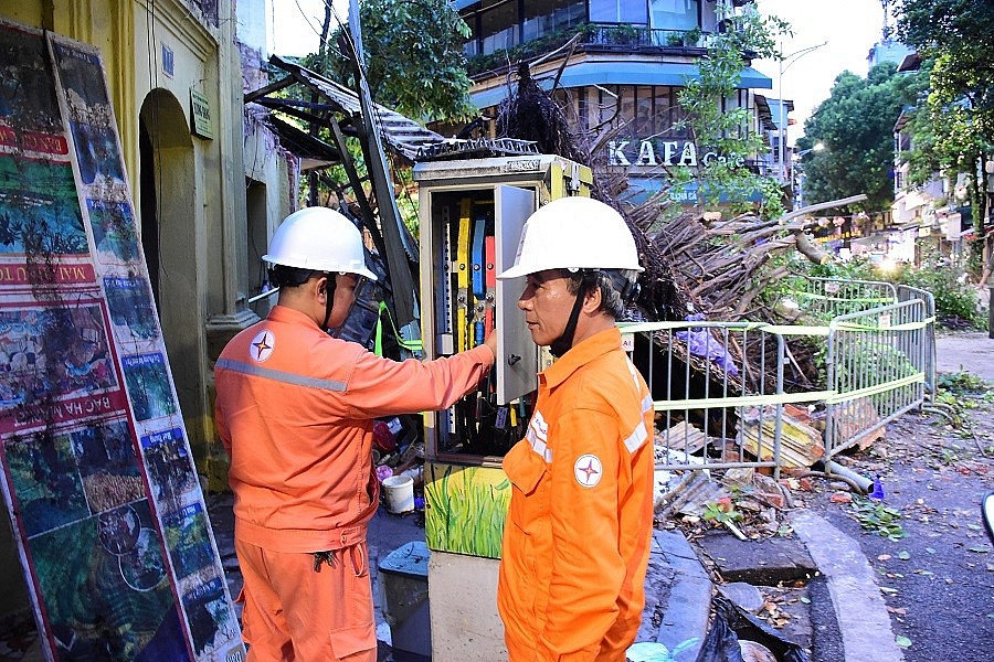 EVNHANOI: Triển khai kịp thời các phương án phòng chống bão