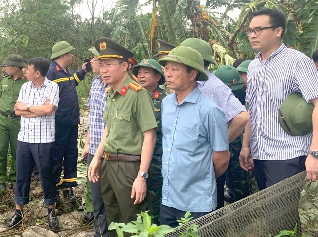 Công an tỉnh Phú Thọ lập Tổ tiếp nhận thông tin khẩn cấp liên quan vụ sập cầu Phong Châu