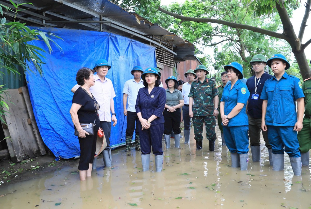 Phó Bí thư Thường trực Thành ủy Hà Nội: Kiên quyết di dời toàn bộ người dân khỏi khu vực nguy hiểm