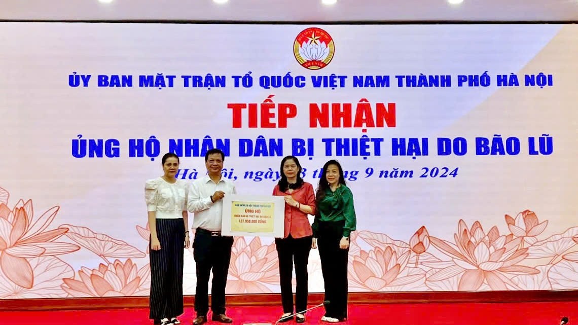 Hà Nội: Hơn 56 tỷ đồng ủng hộ người dân bị thiệt hại do bão lũ