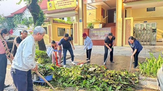 Hà Nội ra quân tổng vệ sinh môi trường toàn Thành phố