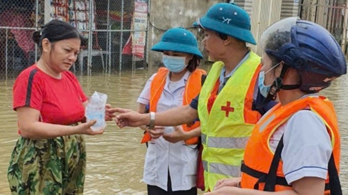 Chương Mỹ: Đảm bảo sức khỏe, phòng, chống dịch bệnh cho người dân vùng lũ