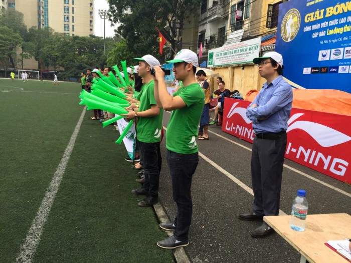 nhung hinh anh dep trong ngay thi dau thu 2 giai bong da cup bao lao dong thu do 2016