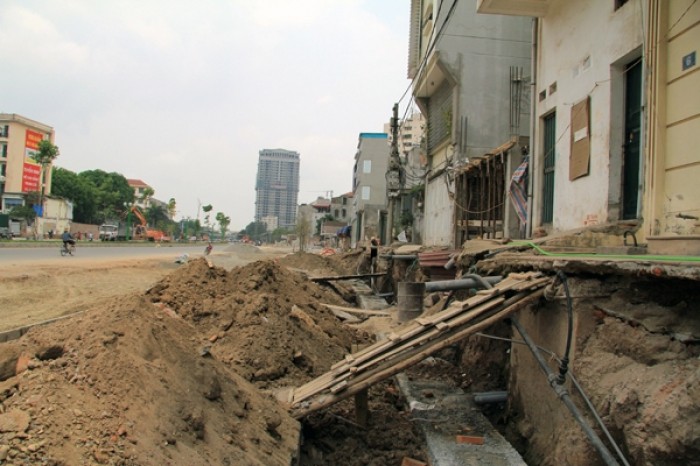 Dự án thoát nước Hà Nội giai đoạn II: Loay hoay  giải phóng mặt bằng