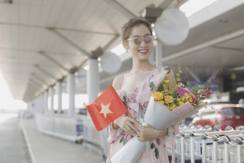 Người kế nhiệm Hương Giang lên đường sang Thái dự thi Miss International Queen 2019