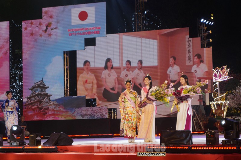 tung bung khai mac le hoi hoa anh dao nhat ban ha noi 2019