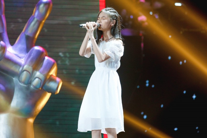 linh dan hong thuy cap thi sinh the voice kids 2019 so huu tiet muc trieu view