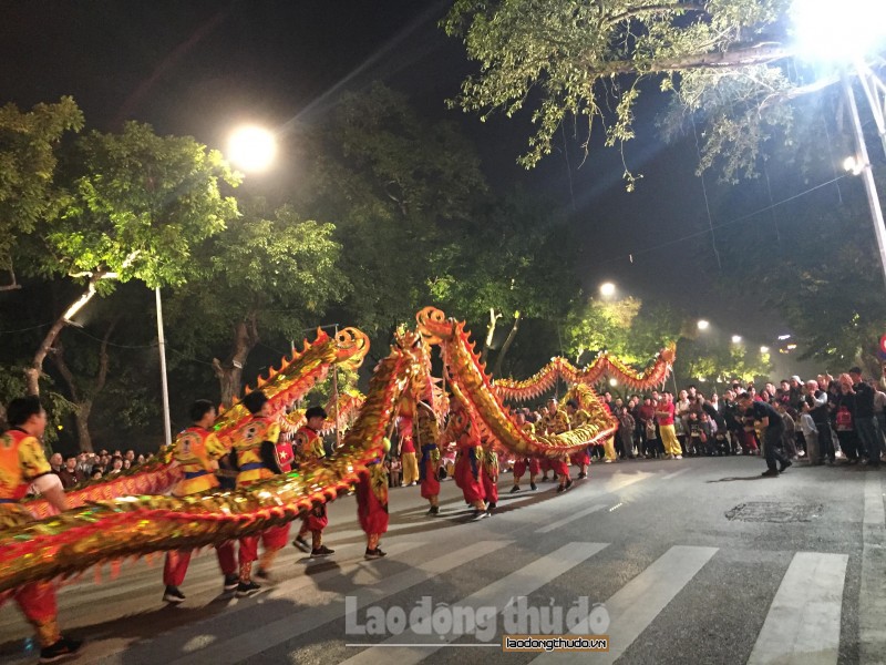 le hoi van hoa dan gian trong doi song duong dai thu hut 6 van du khach