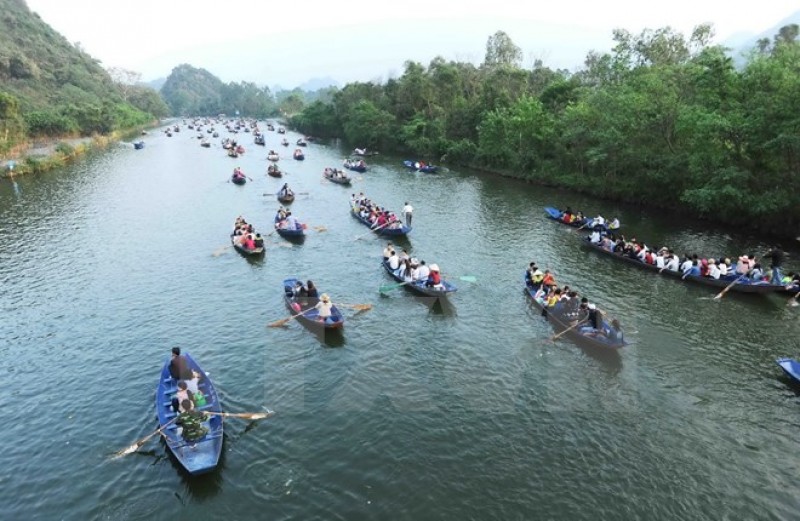 tiep tuc dam bao an toan lai le hoi chua huong