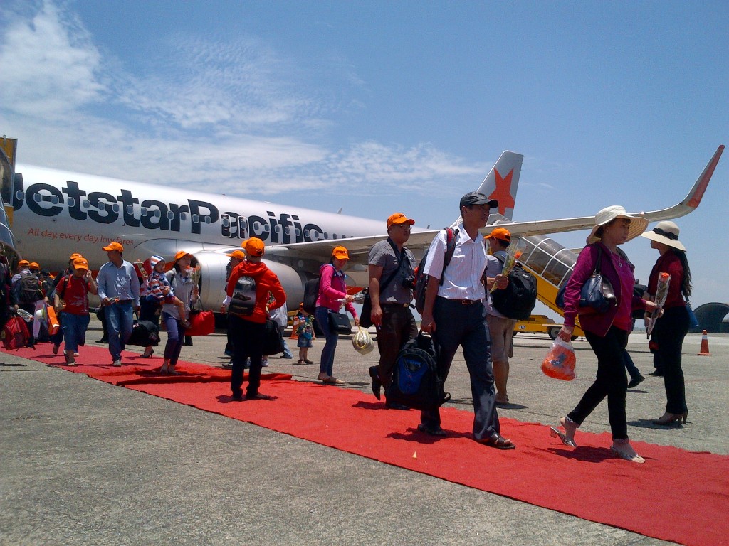 jetstar pacific cung big c thuong diem cho khach hang