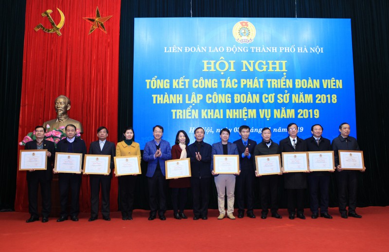 Hoàn thành tốt công tác phát triển đoàn viên, thành lập CĐCS năm 2018