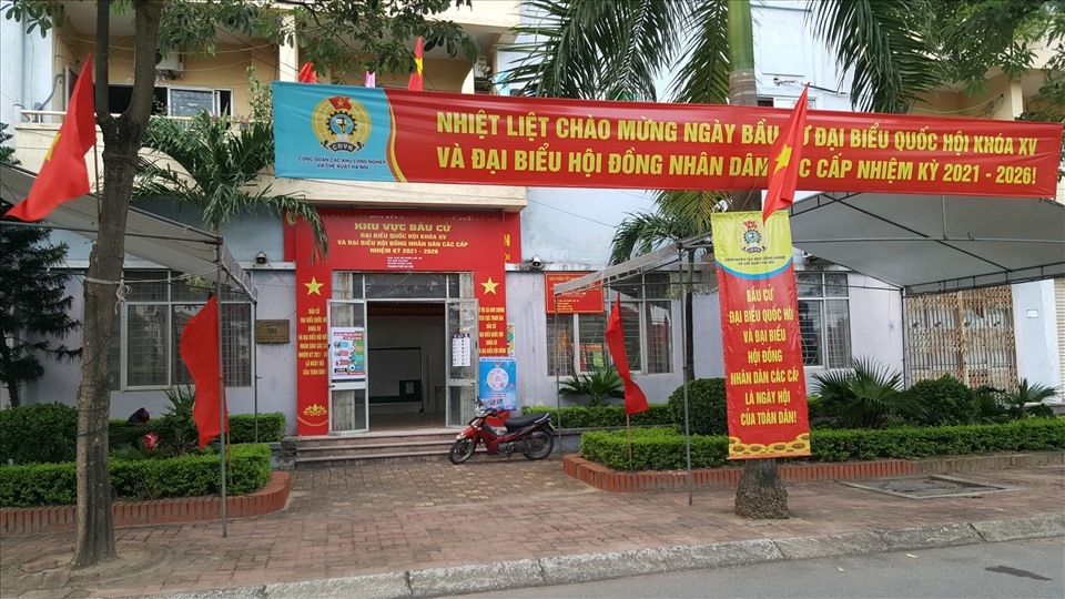 Vận động, yêu cầu 100% công nhân tham gia bầu cử