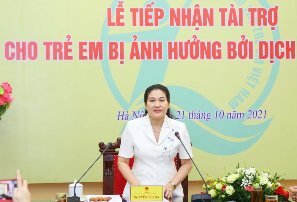 Tiếp nhận tài trợ hơn 11 tỷ đồng cho trẻ em bị ảnh hưởng bởi đại dịch Covid-19