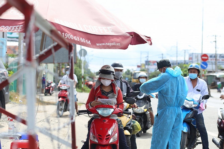 Người dân miền Tây bắt đầu quay trở lại thành phố Hồ Chí Minh làm việc