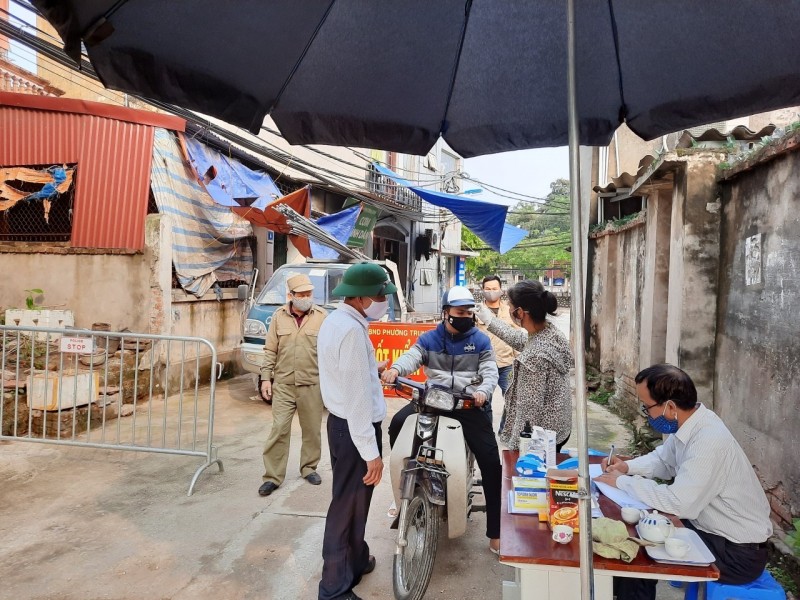 Hội Cựu chiến binh thị xã Sơn Tây chung tay phòng, chống dịch Covid-19