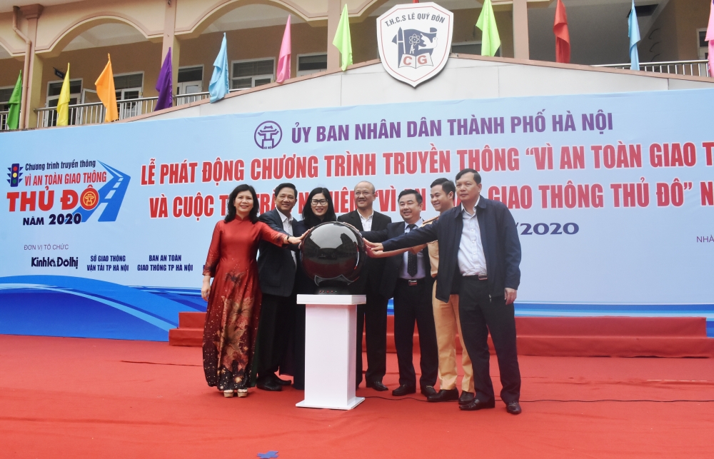 Phát động Chương trình truyền thông “Vì An toàn giao thông Thủ đô” năm 2020