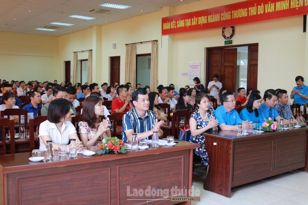 cong doan nganh cong thuong ha noi phat dong dot thi dua cao diem chao mung dai hoi dang bo cac cap 2