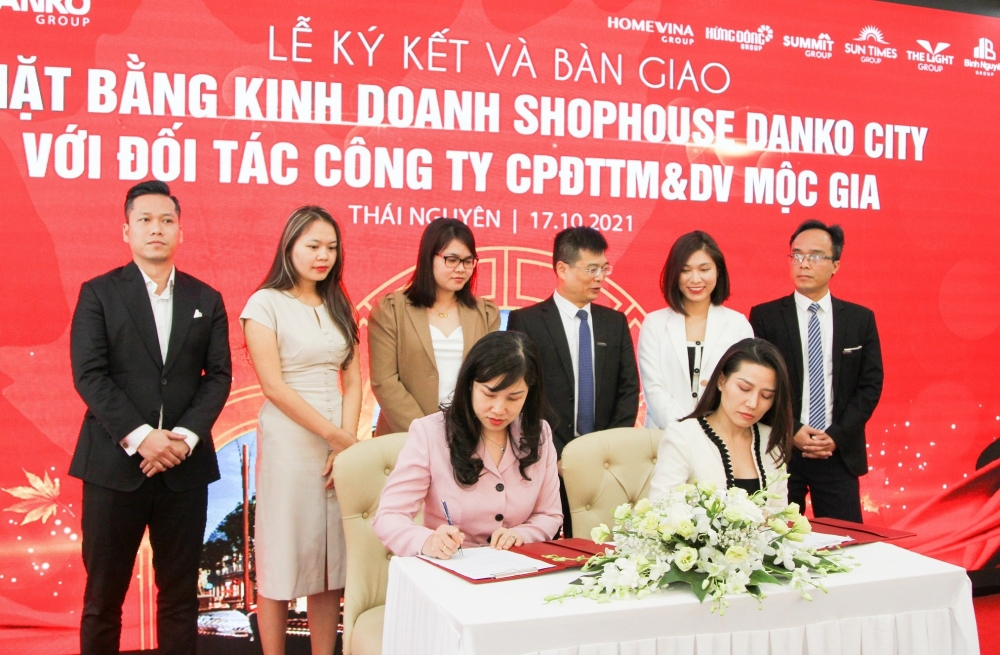 Chính thức ký kết và bàn giao mặt bằng kinh doanh shophouse Danko City