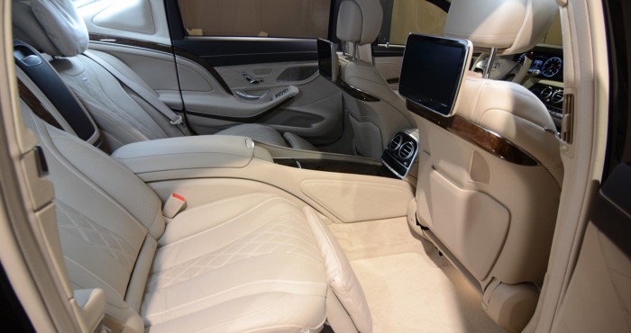 Cận cảnh siêu sedan chống đạn Mercedes-Maybach S600 Guard