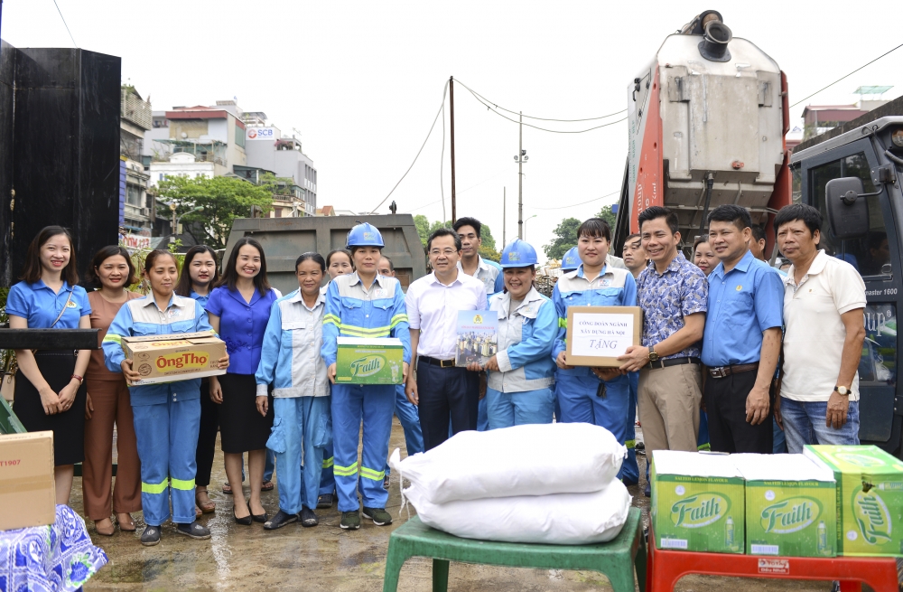 Góp phần xây dựng thành phố văn minh