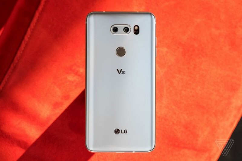 lg chinh thuc ra mat v30 khong vien man hinh camera kep chup anh chuyen nghiep