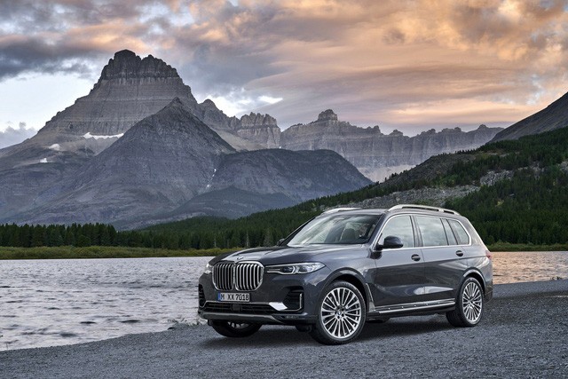 Ra mắt BMW X7 2019 hoàn toàn mới với thiết kế mạnh mẽ, sang trọng