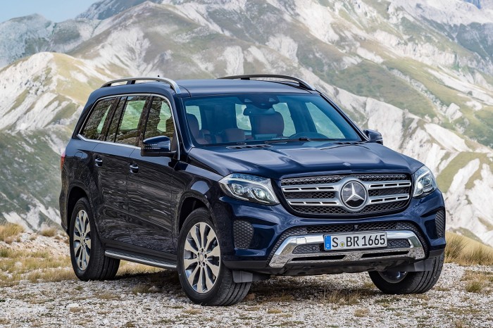 Mercedes-Benz GLS có giá từ 105.000 USD