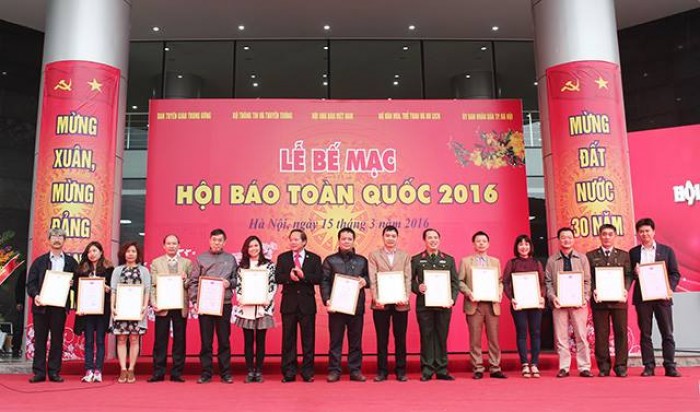 Bế mạc Hội báo toàn quốc 2016: Sôi nổi và thiết thực