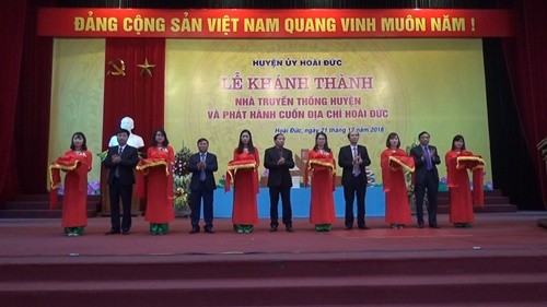 Khánh thành công trình nhà truyền thống huyện Hoài Đức