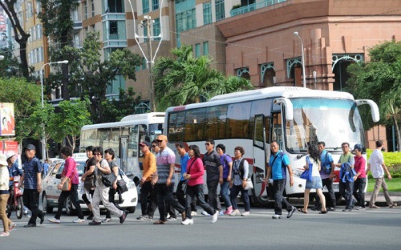 Thí điểm cho ôtô chở du khách trong đô thị, điểm du lịch