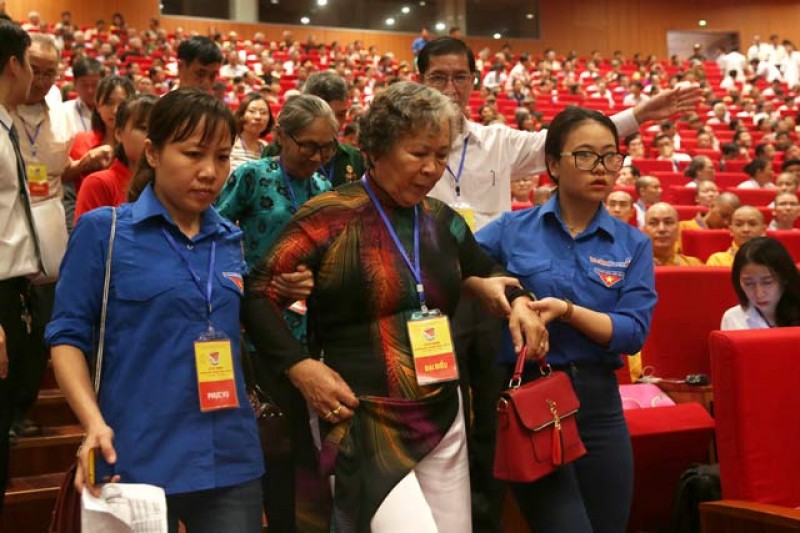 tong bi thu nguyen phu trong cac anh hung liet si da lam rang ro dan toc ve vang giong noi