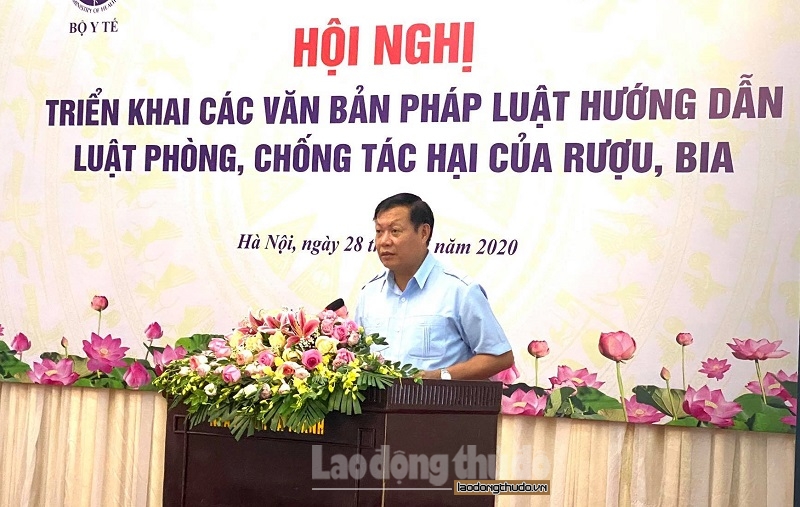 Đẩy mạnh việc thực hiện Luật phòng chống tác hại của rượu, bia