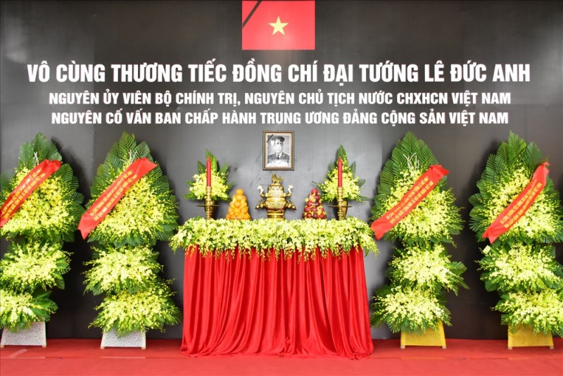 Lãnh đạo các nước bày tỏ niềm tiếc thương nguyên Chủ tịch nước, Đại tướng Lê Đức Anh