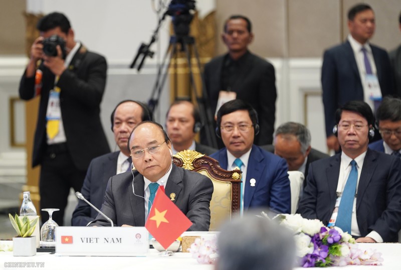 huong toi xay dung mot cong dong asean ben vung vi nguoi dan