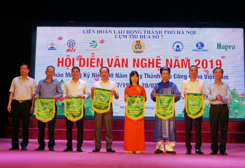 tung bung hoi dien van nghe cnvcld cum thi dua so 7 ldld thanh pho ha noi