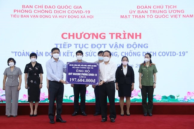 Tiếp tục đợt vận động “Toàn dân đoàn kết, ra sức phòng, chống dịch Covid-19”