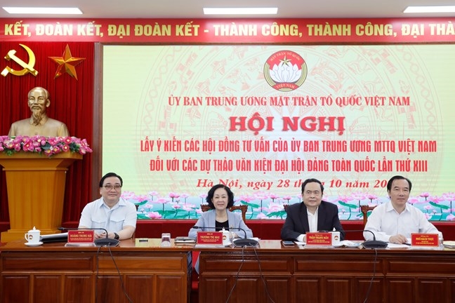 Lấy ý kiến các Hội đồng tư vấn của Mặt trận vào dự thảo văn kiện trình Đại hội Đảng