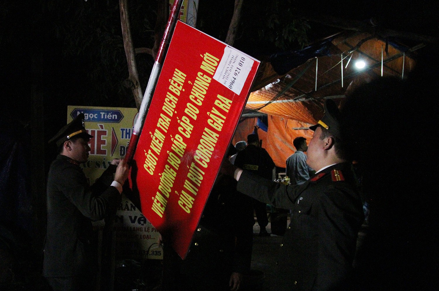 vinh phuc chinh thuc do bo chot kiem dich tai xa son loi