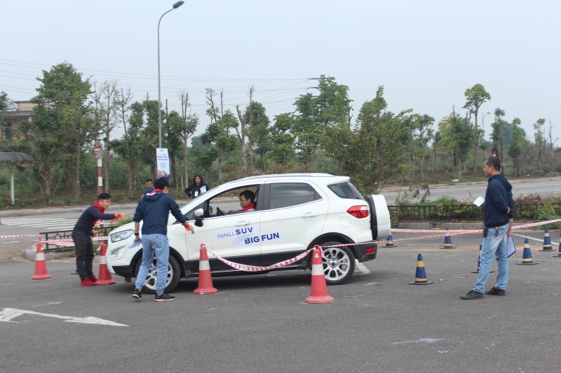 ford to chuc ngay hoi trai nghiem va sang tao voi ecosport