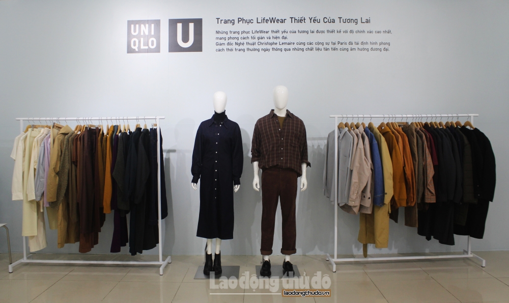 uniqlo gioi thieu ve lifewear va bo suu tap thu dong 2020 tai ha noi