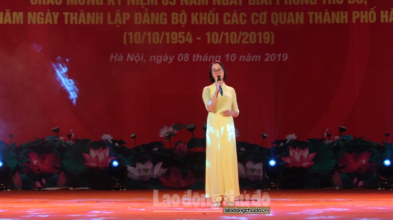 tung bung lien hoan van nghe chao mung ngay giai phong thu do