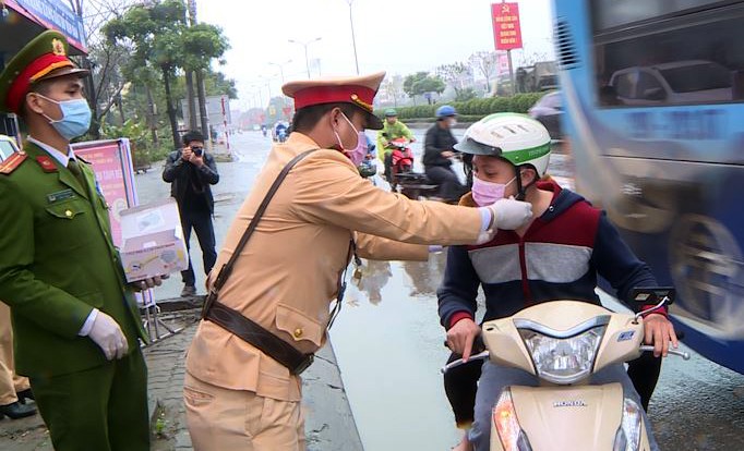 Quyết tâm “chống giặc” virus Corona