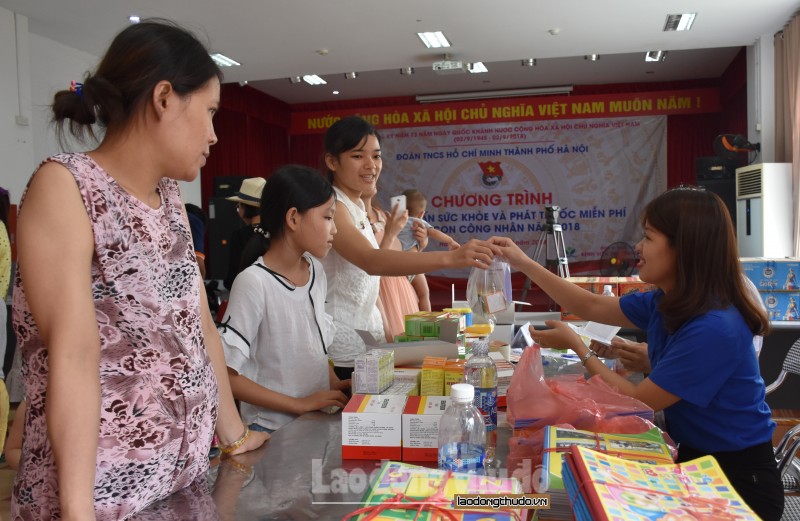 thanh lap cac doi thanh nien tinh nguyen ho tro con cong nhan